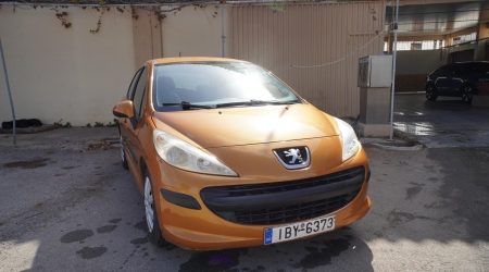 Peugeot 207 Orange